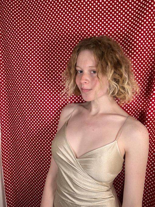 Sweet in the middle and your satisfaction will be guaranteed with me 💯 percent sure