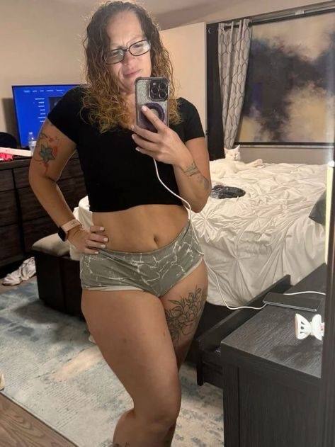 NO PAYMENT REQUIRED- SEXY SINGLE MOM FOR MEET AND FUCK AS LONG AS YOU KNOW HOW TO USE YOUR DICK 🍆🍑🍆💦.