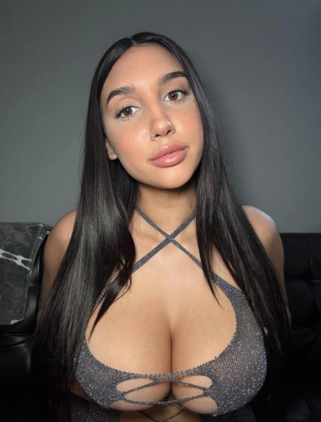 Dripping & Ready for You💦Fuck Me Raw, Make Me Scream🔥Deep, Dirty & Discreet😈Text me:- +18723415256