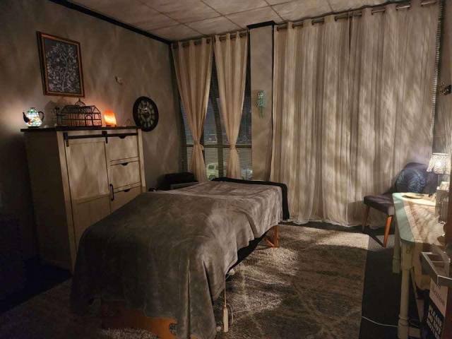 Massage Therapist Kerri