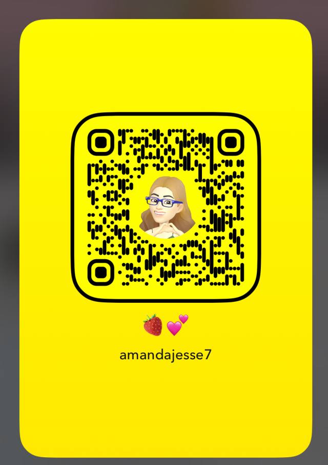 I’m submissive dominante with Top or BottomPartying BBJ add me up on telegram: @melaninla7 Snapchat: amandajesse7