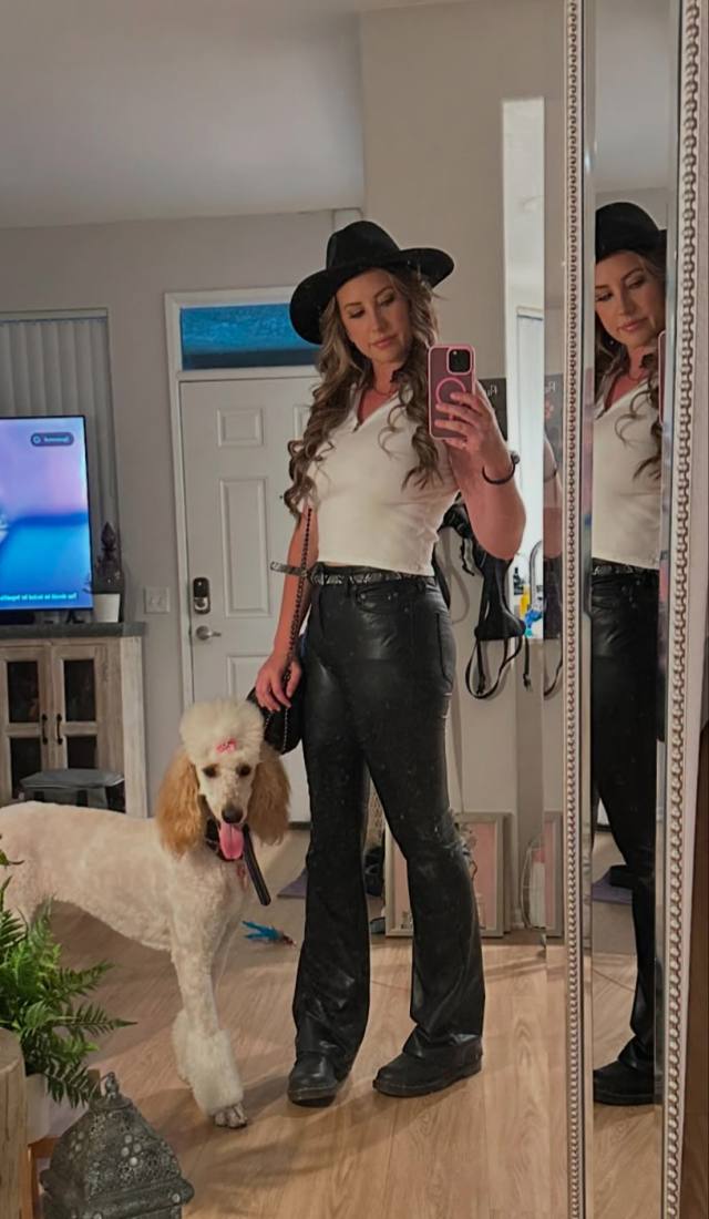 Seeking for friends with benefits