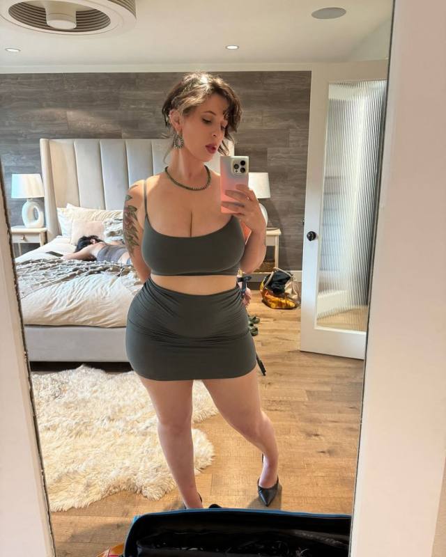 I'm available for relationship 50yrs upward