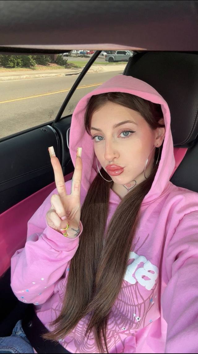 I GIVE THE BEST DISCREET AND RELAXING MOMENT. IM AVAILABLE FOR INCALL AND OUTCALL  +1 (740) 302-7024♥️👅💋🍆