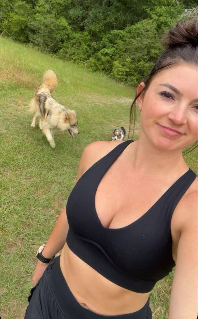 Single and searching 😍