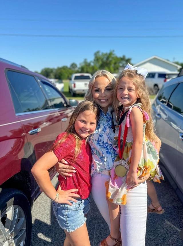 I’m Looking For Friend With Benefits