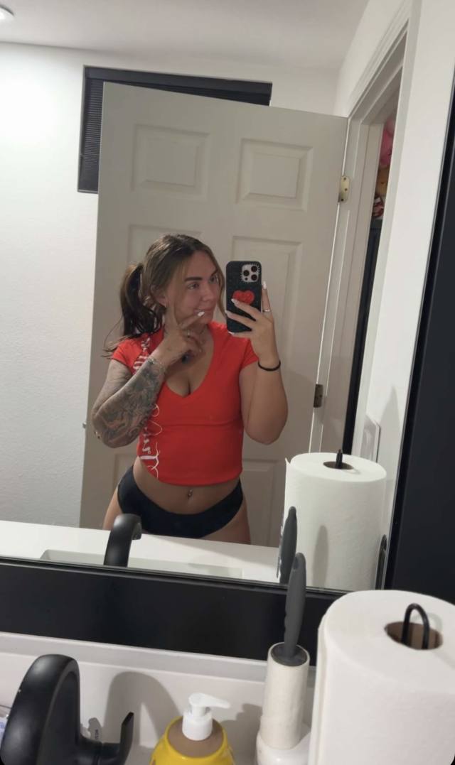 Available for hot fun and link ups👅🥵👿