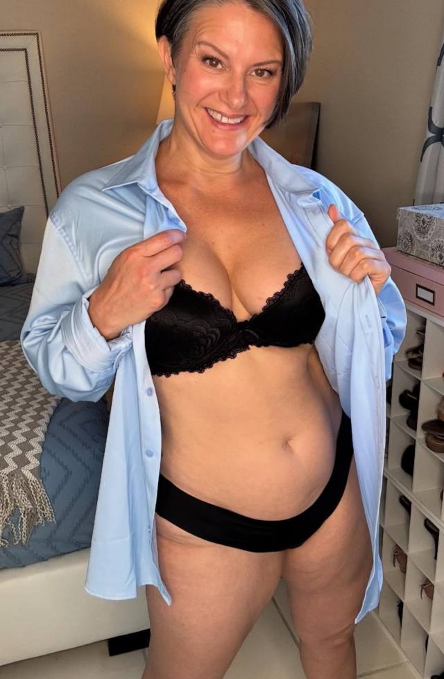 I GIVE THE BEST DISCREET AND RELAXING FULL NURU MASSAGE MOMENT. IM AVAILABLE FOR INCALL AND OUTCALL