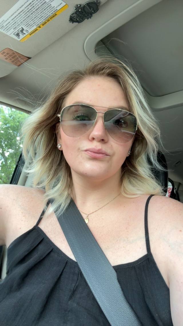 i’m married with two kids and my husband is on a work trip and wont be back till next year, However am here seeking for frien