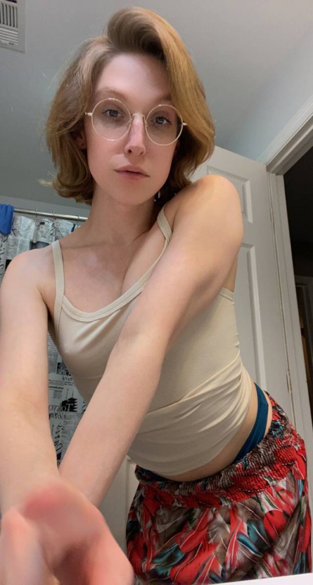 FACETIME FUN 😜AVAILABLE AT COOL RATE