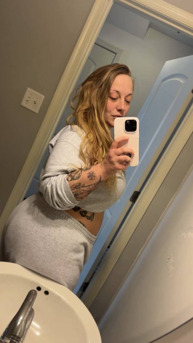 I’M MICHELLE BY NAME  I’M  LOOKING FOR A SERIOUS RELATIONSHIP THAT WILL LEAD TO MARRIAGE  💍 💕,😍I believe life is better when