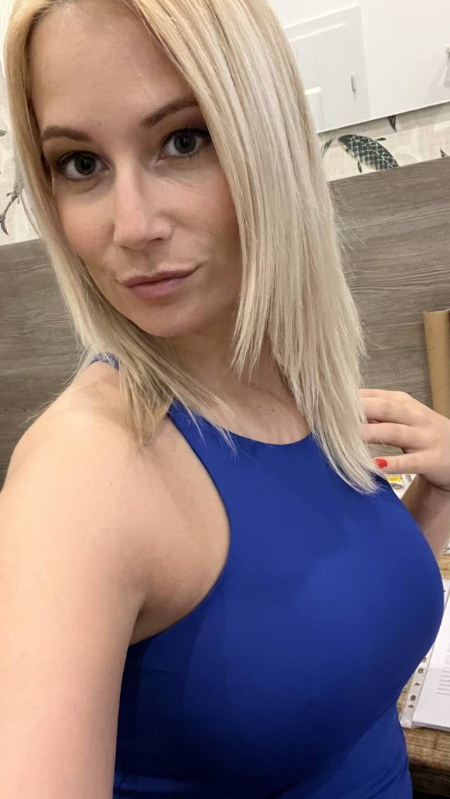 NO PAYMENT INVOLVED- I'm a SEXY SINGLE MOM AVAILABLE FOR MEET AND F##K AS LONG AS YOU KNOW HOW TO USE
