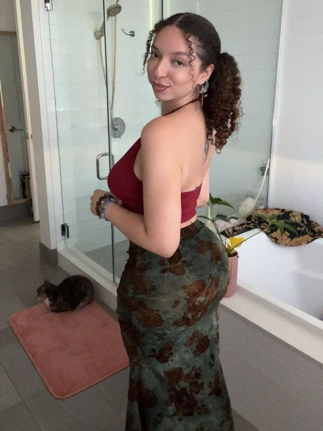 I’M AVAILABLE FOR HOOKUP, ALL STYLES ARE WELCOME 🤗🥵🔥🍆💧