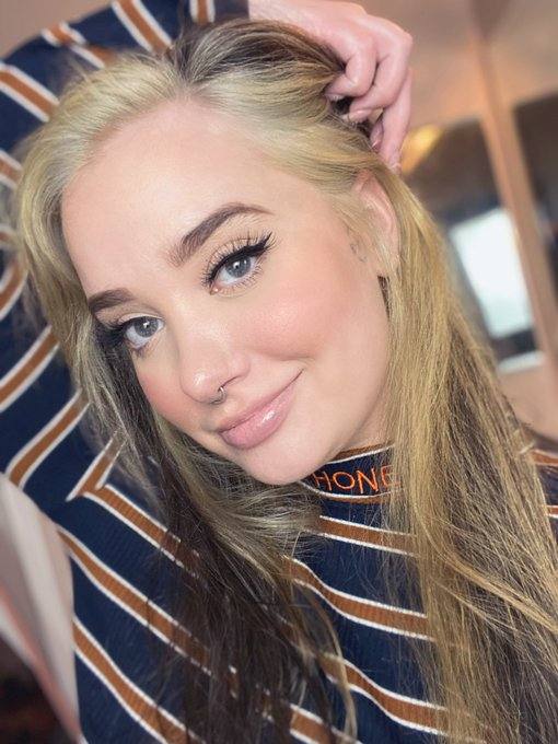 Am new here ❤️Am available for fun ✔️video chat me telegram… @mhcamy