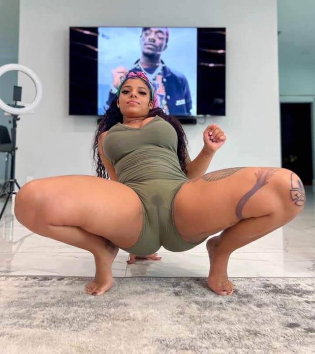 I'm available for some wild fun, full body massages with happy ending.hmu let's get hot together and enjoy the night🍆👅🍑