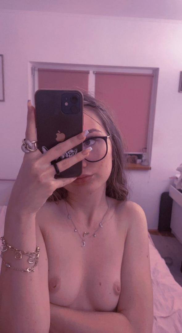 I accept payment in person text me now:  +1 (210) 502-8501 💦❤️ or text me on WhatsApp I’m ready for you 💐🍭 🍑💦👅