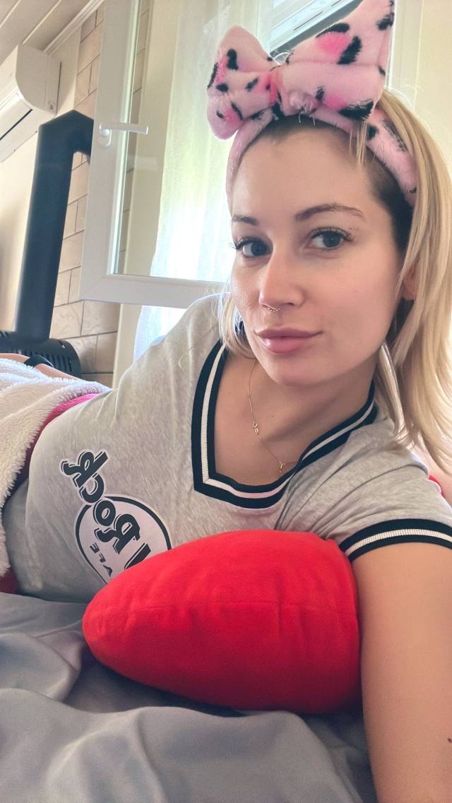 NO PAYMENT AFTER SEX INVOLVED- I'm a SEXY SINGLE MOM AVAILABLE FOR MEET AND F##K AS LONG AS YOU KNOW HOW TO USE