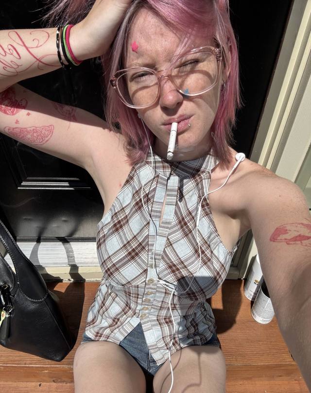 available for hookup both Incall and outdoor I accept cash 💵 text me now  +15617263935