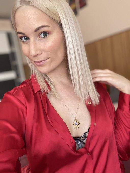 NO PAYMENT  INVOLVED- I'm a SEXY SINGLE MOM AVAILABLE FOR MEET AND F##K AS LONG AS YOU KNOW HOW TO USE