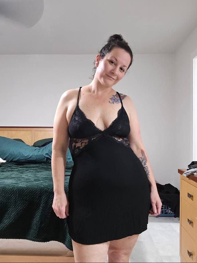 Successful, Stable, Elegant, Sophisticated, Woman Seeking a Devoted Sugar Baby to mentor and spoil.