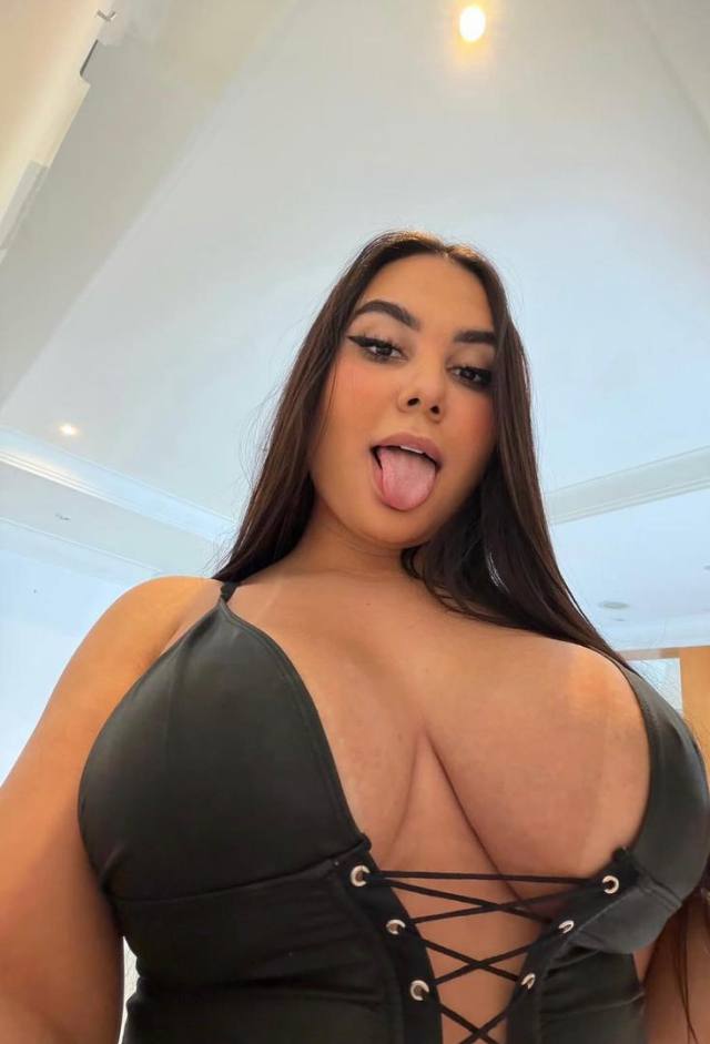 Linda neal 100% REAL💕✨PRETTY*** WET GIRL💗✨SAFE💕 💯LEGIT✨💕 SKILLED🍆 😛💙EXOTIC 💦 💯 % Real & Ready Now 👅🍭 Naughty Fun 💋 My Place o