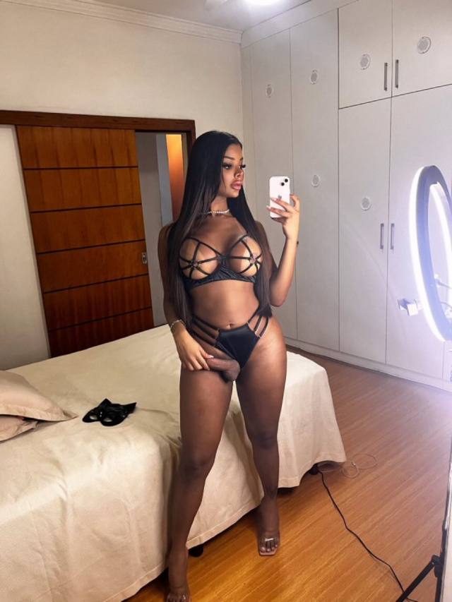 No deposit I accept payment inperson both incall or outcall Top/btm 🥰