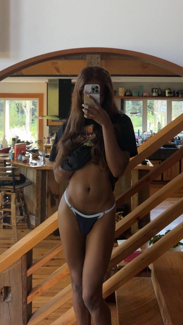 REAL SEXY BLACK TRANS AVAILABLE FOR MEETUP, FUN AND NASTY FETISH SATISFACTION 🍆🍆🍆💦💦