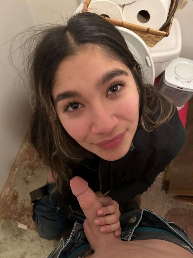 Text me on +1 (559) 213-9700. UPFRONT‼️ONLY PAYMENT IN PERSON FACE TO FACE3 HOLES