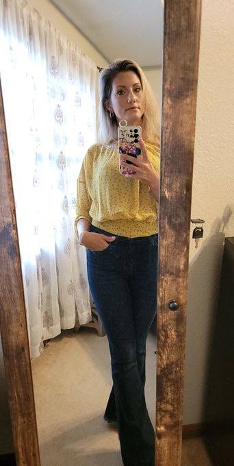 SEXY Matured lady 😋offering Real NURU Massage, Luxury Touch Deep Relaxation from Head to Toe