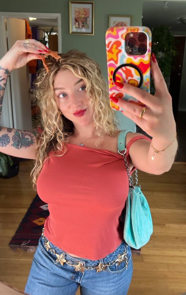 AVAILABLE FOR HOT AND EXCLUSIVE FUN😈CALL FOR FAST RESPONSE ☎️