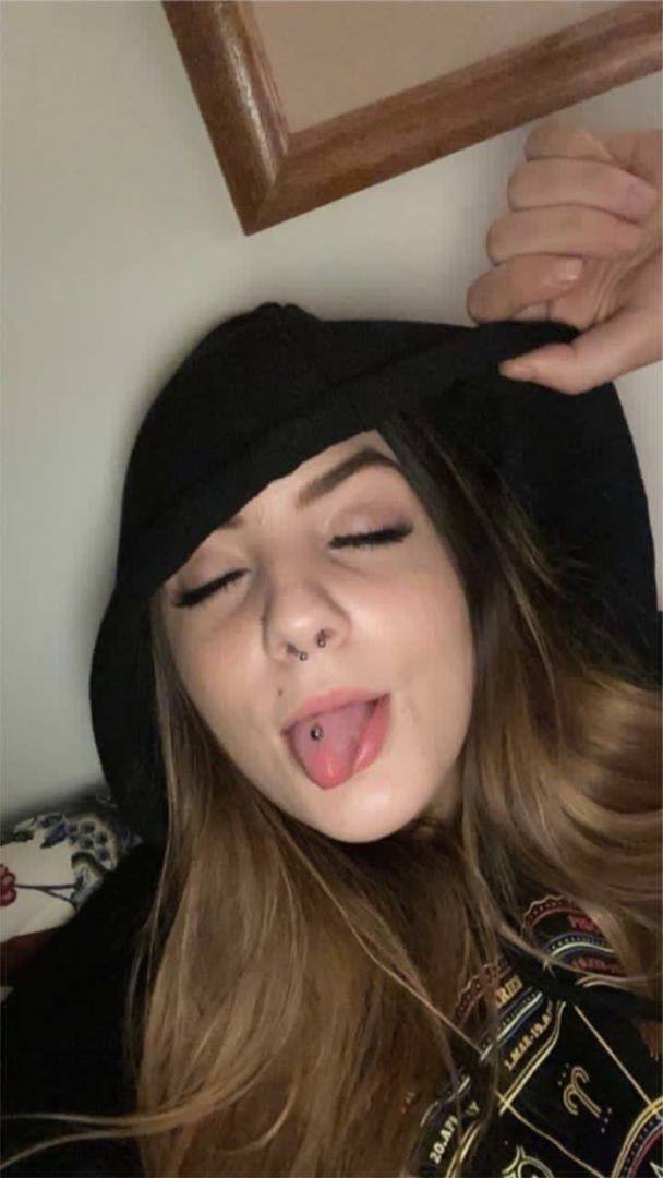 sexy🥵 i take payment on arrival🍑 text me to my number 4422471232 ✅SELL PARTY FAVORS✅MASSAGE