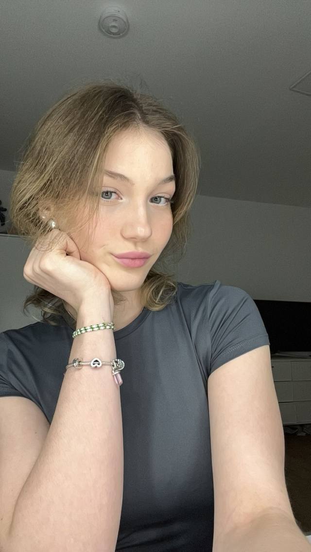 Friendly & Respectful Companion Available in Florida