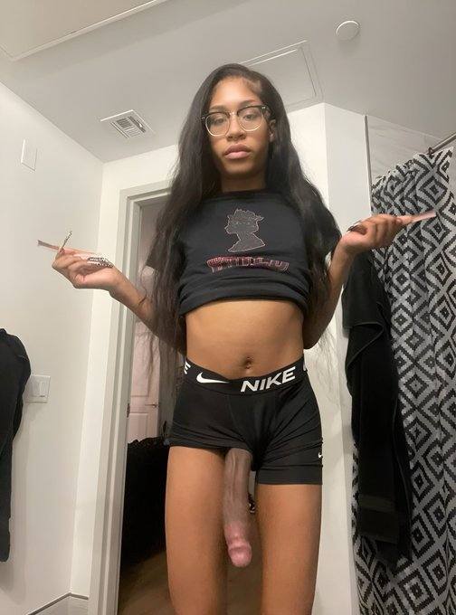 SATISFACTION WITH NO LIMIT FOR BOTH FIRST TIMER AND OLD TIMER L, I GIVE  BEST SERVICE COME AND DO ANYTHING YOU WANT WITH ME