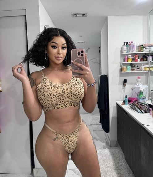 My hands are gentle, but my touch is filthy💦 Come enjoy the ultimate freaky massage 👅🍑