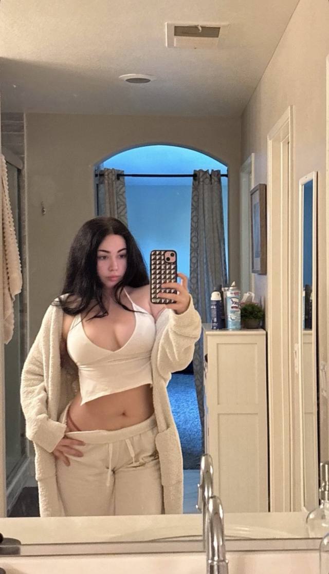 Add me up on telegram Missy_sarah