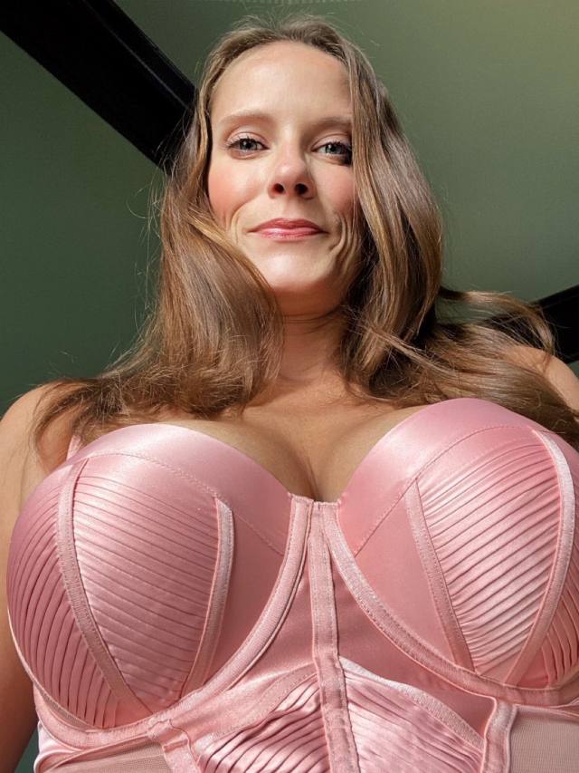 ARE YOU LOOKING FOR A GENUINE EROTIC MASSAGE WITH A DEEPLY SATISFYING HAPPY ENDING WITHOUT PREPAYMENT?