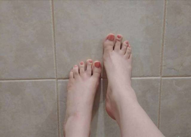 🔵🧿🇺🇲𝗨𝗻𝗵𝗮𝗽𝗽𝘆 𝗪𝗵𝗶𝘁𝗲 𝗛𝗼𝗿𝗻𝘆 🅶🅸🆁🅻 🅷🅴🆁🅴🍓𝗟𝗼𝗼𝗸𝗶𝗻𝗴 𝗙𝗼𝗿 𝗣𝗨𝗦𝗦𝗬 𝗘𝗮𝘁𝗲𝗿 🧿🔵🇺🇲