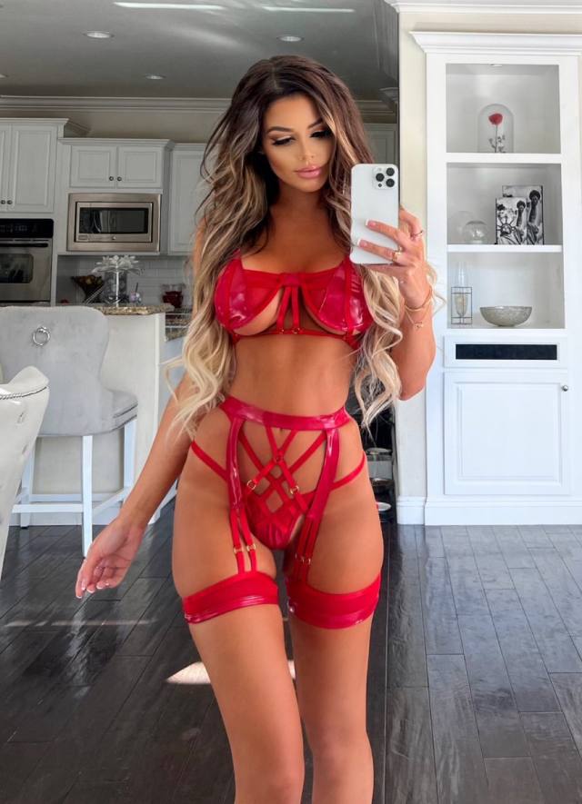 ✓ APPROVED AND ✓ VERIFIED ✪ 🍫🍓💋🍆👅🍑 most sexy and the best masseuse therapist  in town 👄👄👄🌹🌹🌹❤️💘💞