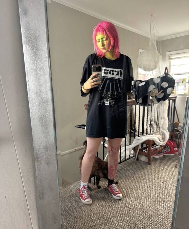 Hi 👋 it’s pinky 🌸, I am available to hookup sometime …. Text me