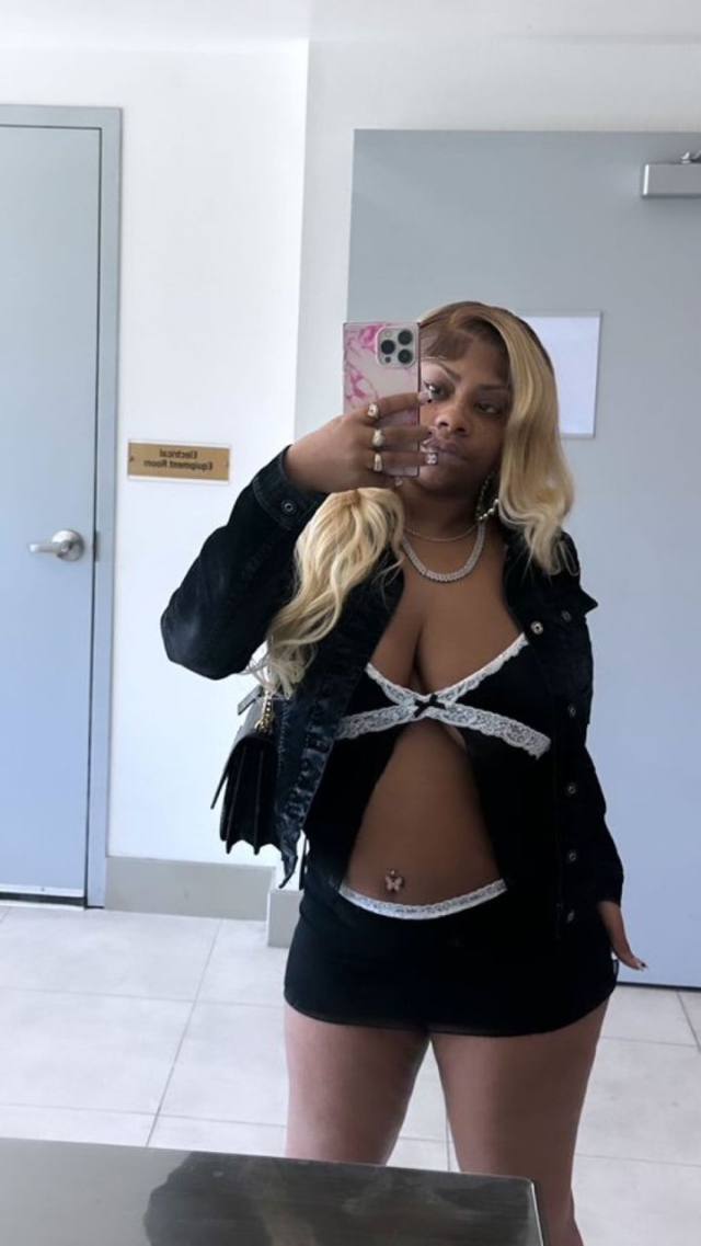 Sexy EXOTIC Goddess in town for you to enjoy  or Snapchat: +17609853551 @missjainemartin