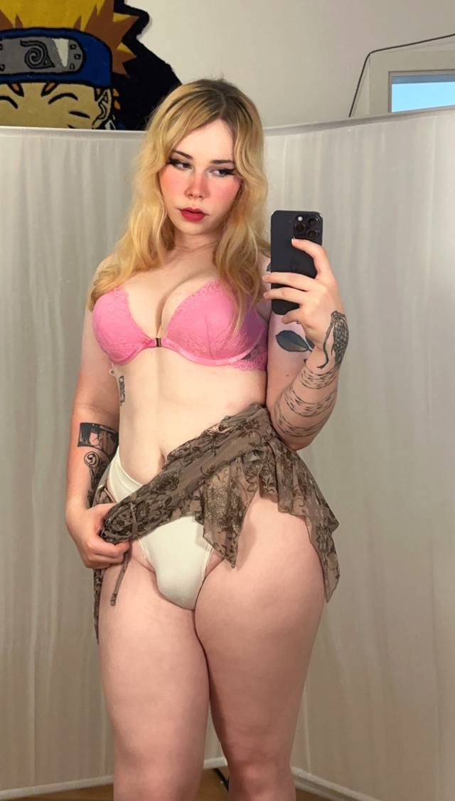 I am transgender and interested in CUDDLING, KISSING, FUCKING, DEEPTHROATH MUTUAL ORAL, and 69. I am down for hookup right no