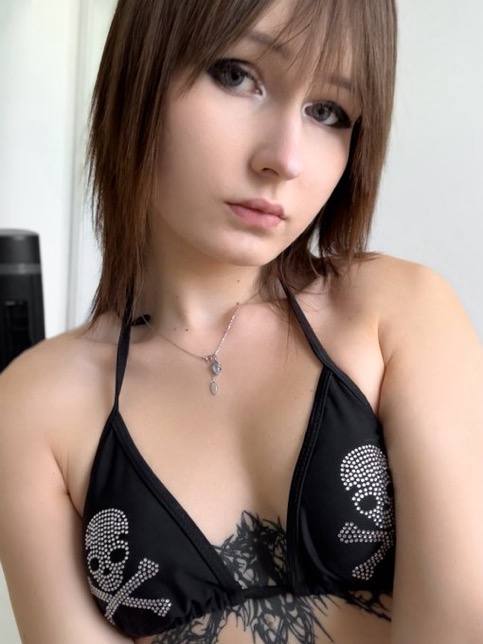 Verified ✅ Available anytime💋Always up for fun, adventure, and good vibes🔥Let’s keep the energy high,the smiles real. Av: BDS