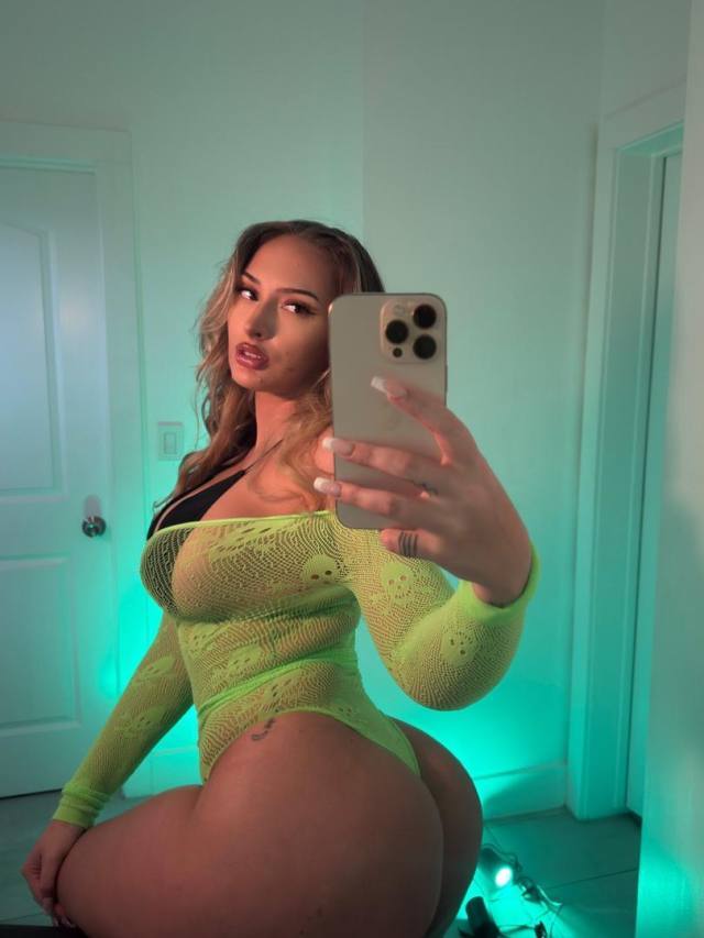 PREMIUM SEX PACKAGE OPEN FOR BOTH INCALL AND OUTCALL DM NOW