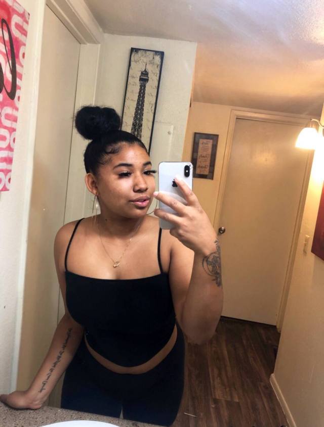 Dick-worshipper looking for her next altar