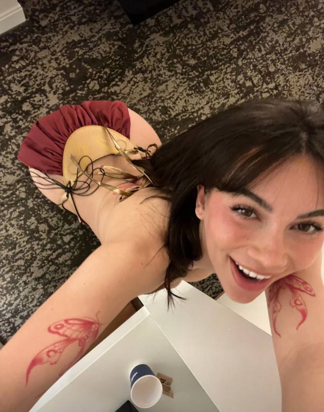 I accept payment in person text me 8063681814 selling videos and FaceTime fun and I do sell party favors 🫦🍑💦