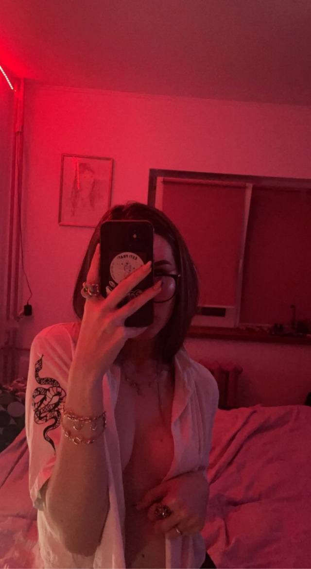 I love what I do 🔥 💦 ❤️ no Bullshit AM NEW IN TOWN SEND A DM  ❤️ WhatsApp: +18142188487