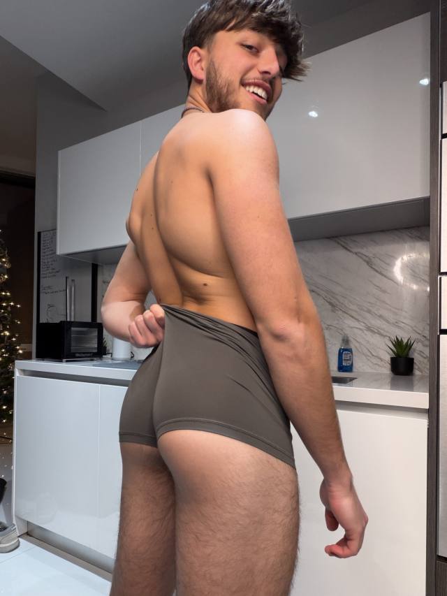 Hit Me Up For Pleasure and Satisfaction 💋🐻