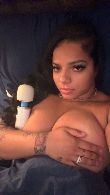 Telegram @mikaylakksvh Text I’m available now No bare services . 100% real pics I can ensure a clean 🧼 memorable experience 😌