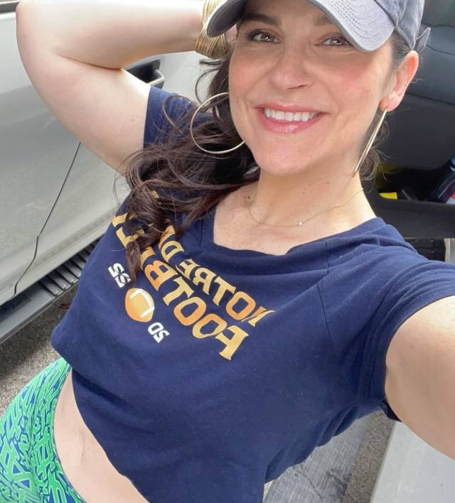 NO PAYMENT REQUIRED- SEXY SINGLE MOM AND TO HAVE FUN