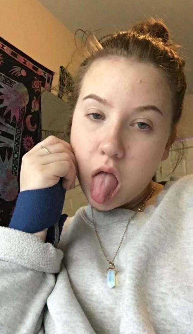 I'M A SPECIALIST & LICENSED MASSAGE THERAPIST CATERING TO MEN WHO NEED A RELAXING PROFESSIONAL MASSAGE WITH MILKY TABLE EXPER